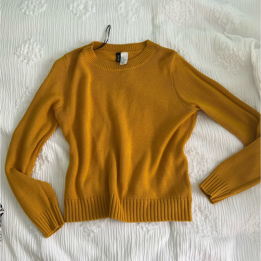 H&M sweater